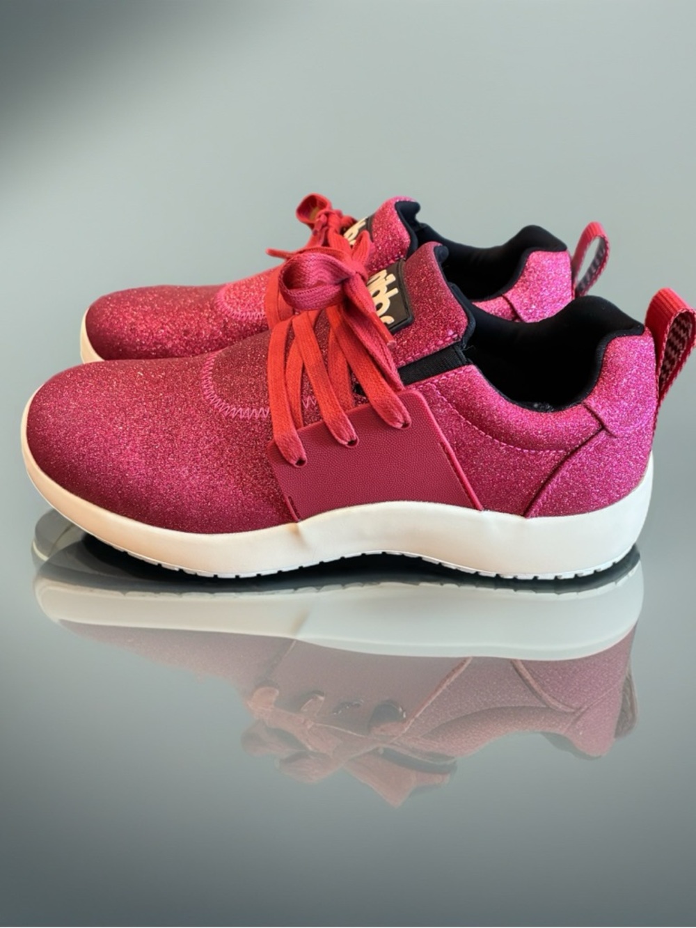 Snibbs Sparkle Pink Slip Resistant Slip-On Sneakers for Women Size 8